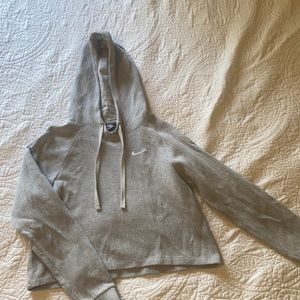 Nike cropped ribbed sweater size small. Gray